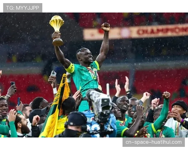 非洲国家杯预选赛:塞内加尔2-0尼日利亚,马内点射